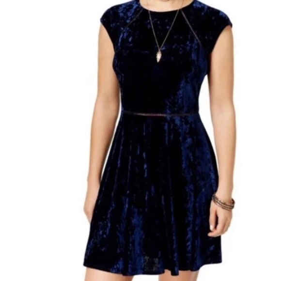 B. Darlin Navy Velvet A-line Dress Sz 5-6 - Picture 1 of 5